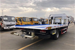 玉龙汽车救援补胎